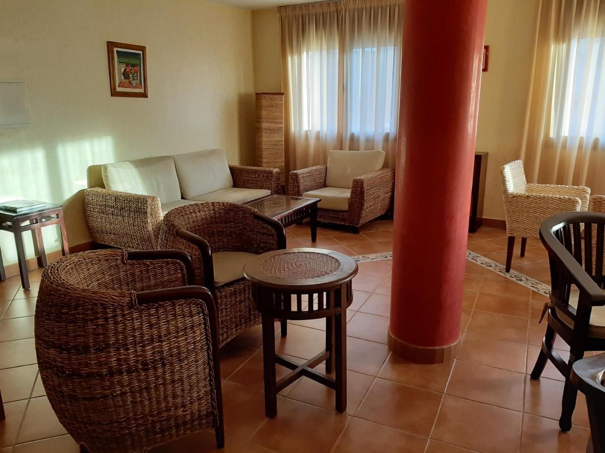 Ca L'Angel Hotel Pinell de Bray Luaran gambar