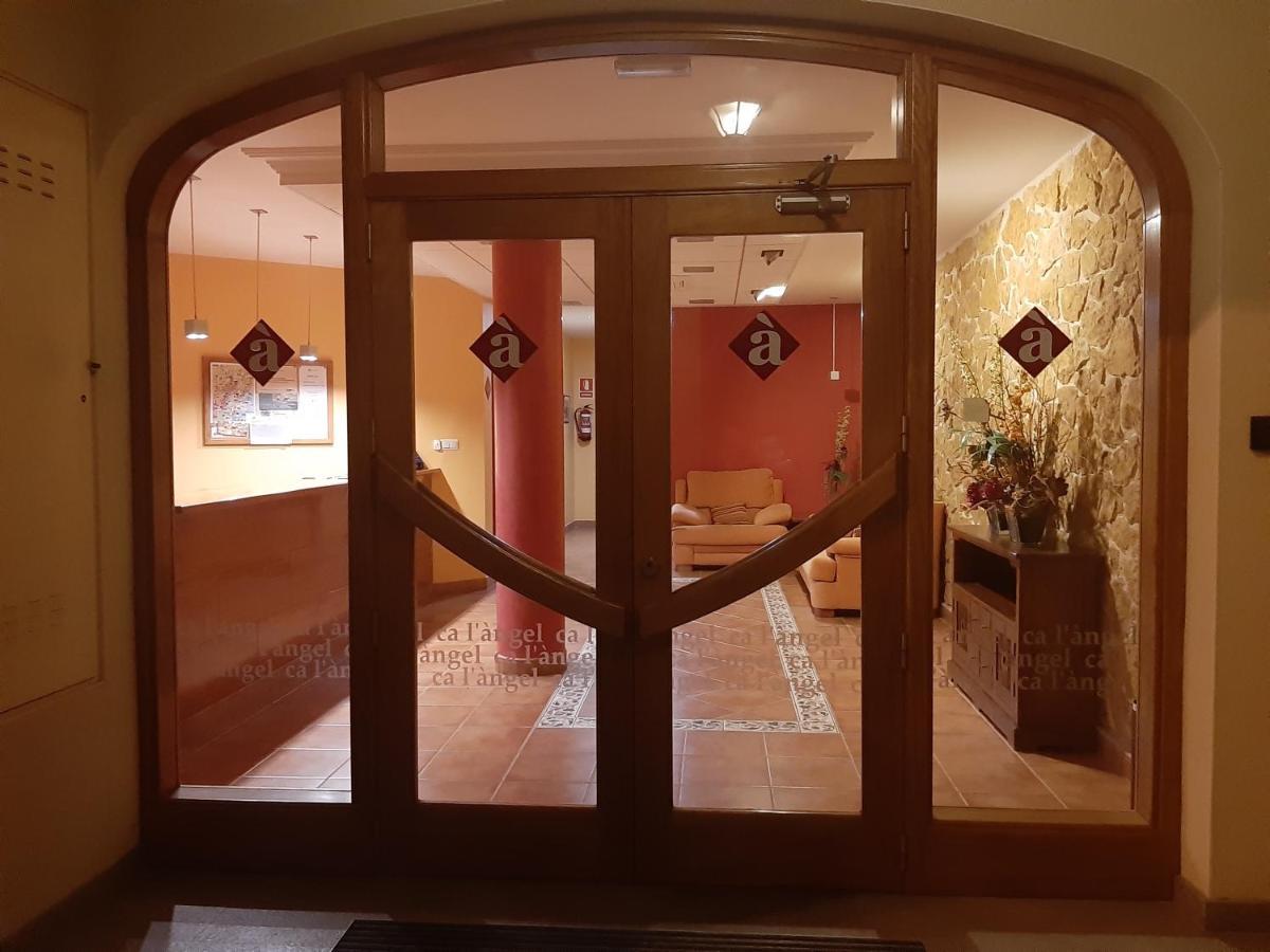 Ca L'Angel Hotel Pinell de Bray Luaran gambar